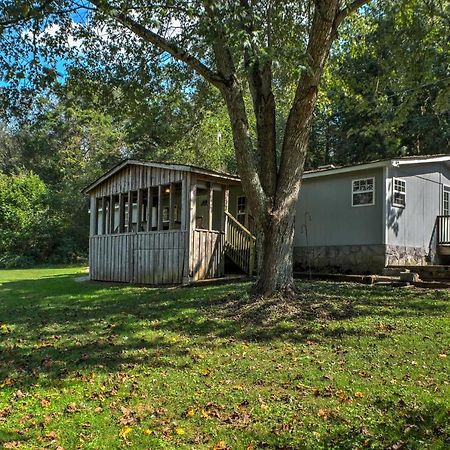 Ooltewah Cabin With Grill, Pool Table And Porch! Luaran gambar