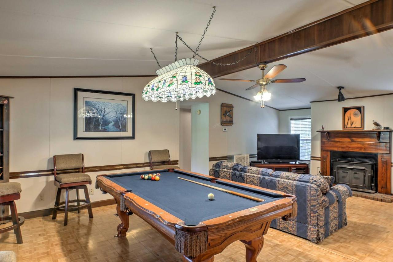 Ooltewah Cabin With Grill, Pool Table And Porch! Luaran gambar